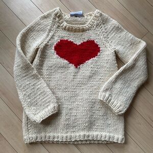GOGO Cream Sweater with Red Heart